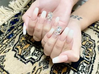 ネイル Yakko pas á pasのネイルデザイン