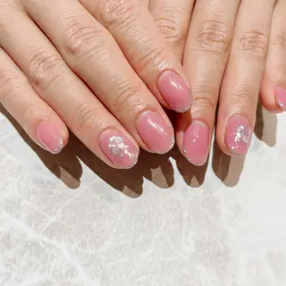 ネイル 関谷 真登佳のネイルデザイン