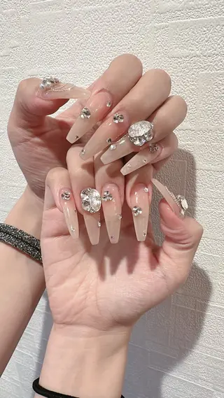 ネイル D-BEAUTY Nailsalonのネイルデザイン