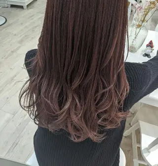 ロング カラー EKOLU所属・髪質改善サロン🫧 戎谷栞菜のヘアスタイル