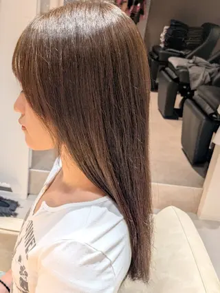 カラー 吉田 美姫のヘアスタイル