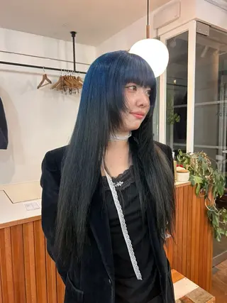 カラー VISION   aoyama所属・かがやしづ ⭐️ブリーチカラーのヘアスタイル