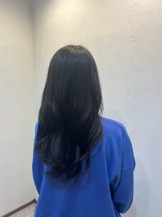 カラー 山本 彩香のヘアスタイル