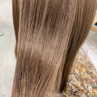 セミロング カラー Riposo.所属・✨艶髪✨ 奈須晴香のヘアスタイル