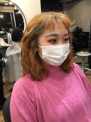 セミロング カラー ヘアアレンジ トレンドヘア🌿 chinariのヘアスタイル