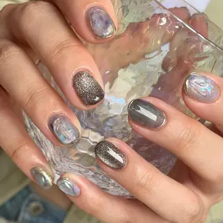 ショート ネイル feliseey 〘フェリシー 〙のネイルデザイン