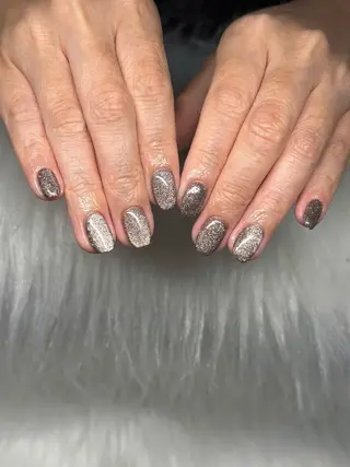 ネイル Lily Lily のネイルデザイン