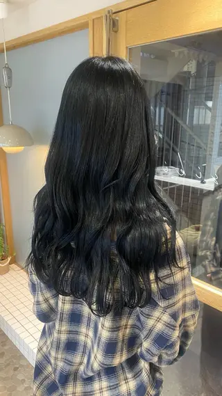 ロング カワイイ冬の艶カラ ー🧣‎🤍心奈のヘアスタイル