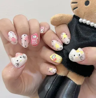 ネイル エ リのネイルデザイン