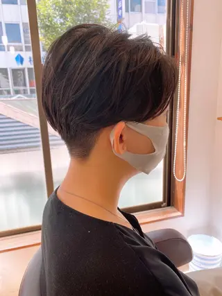 ショート ベリショディレクター 小野 健太郎のヘアスタイル