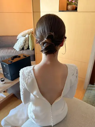 ロング カラー ヘアアレンジ autre所属・大久保 ひでなりのヘアスタイル