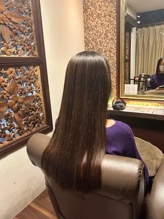 ロング レイヤー/透明感カラ ー/茅ヶ崎/momiのヘアスタイル