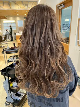 ロング カラー マツエク・マツパ 渋谷ハイトーン/ デザインカラー阿部のヘアスタイル