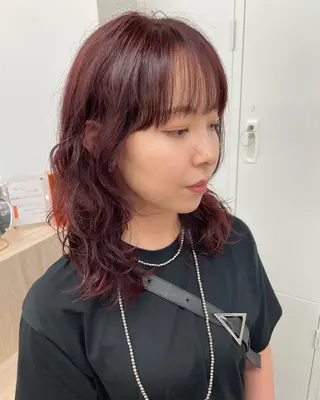 セミロング レイヤーパーマ/ ショートパーマ/横浜のヘアスタイル