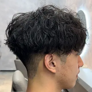 パーマ メンズ メンズパーマ🔵 ハイトーン✨原田慎也のヘアスタイル