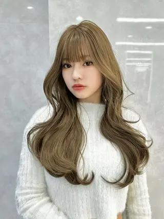 ロング 森田 真由香のヘアスタイル