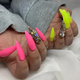 ネイル Gracias. rieのネイルデザイン