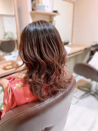 セミロング カラー 清水 有実子のヘアスタイル
