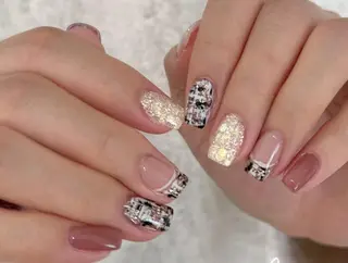 ネイル Pure&Rich Nailのネイルデザイン