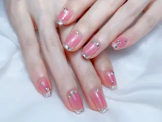 ネイル 🎀M nails✨ ビューティーのネイルデザイン