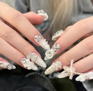 ネイル Pure&Rich Nailのネイルデザイン