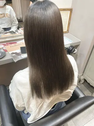 ロング 宮本 佳奈のヘアスタイル
