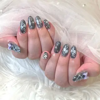 ネイル yurika 🌷.*･ﾟのネイルデザイン