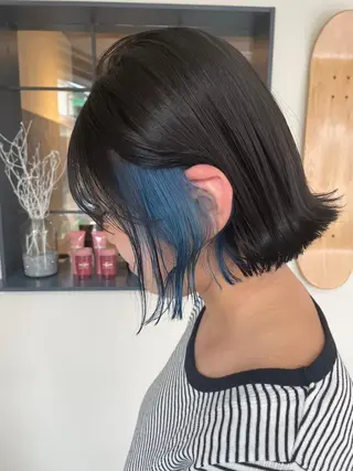 ミディアム カラー ❣️ハイトーン❣️ BLUE&Co.のヘアスタイル