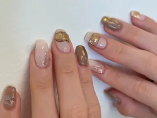 ネイル essence所属・pétit maakoのネイルデザイン