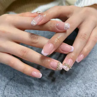 ネイル 黒沢 直子のネイルデザイン