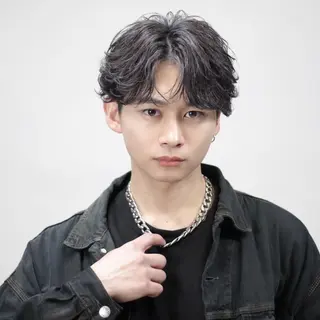 メンズ トレンドメンズパーマ 🔥BLUCK札幌のヘアスタイル