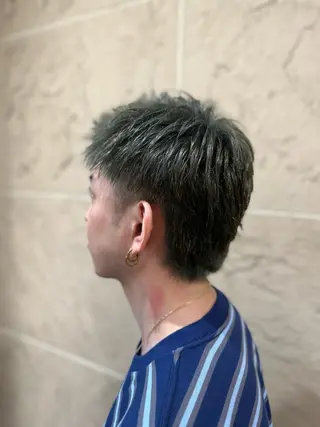 ショート カラー 溜 一太のヘアスタイル