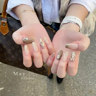 ネイル May.by Charme  Hのネイルデザイン