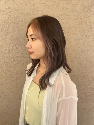 カラー ササノ セナのヘアスタイル