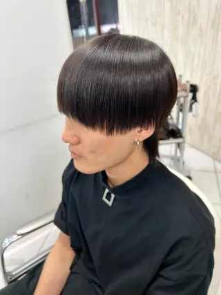 メンズ サロンド エフ真壁店所属・縮毛矯正特化美容師 酸性ストレート細谷のヘアスタイル