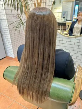 ロング カラー 石井 佑樹のヘアスタイル