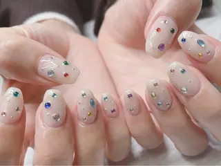 ネイル 芦辺 香奈のネイルデザイン