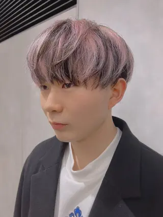 カラー カラースペシャリスト ・齊藤 羽瑠輝のヘアスタイル