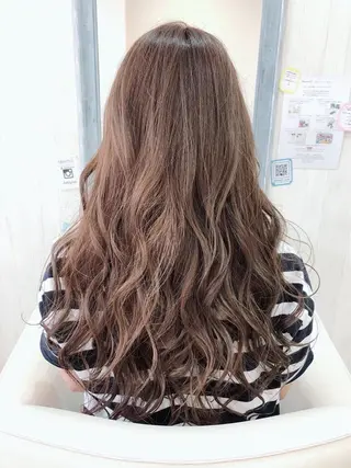 カラー 三橋 由佳のヘアスタイル