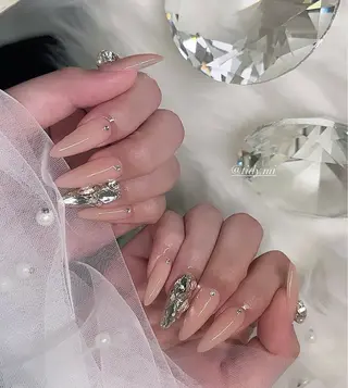 ネイル TIDY M&Mのネイルデザイン