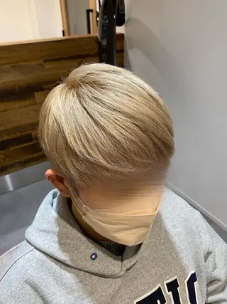 ショート カラー ☾伊左治祐未☾メンズ カットセンター北のヘアスタイル