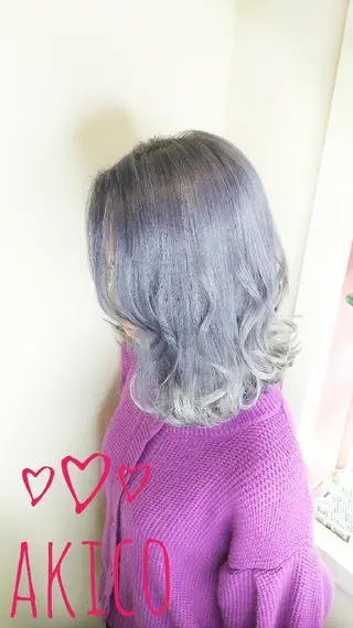 セミロング カラー LUXBE GALLERY なんば駅前店所属・ラックスビーギャラリ ー AKICOのヘアスタイル