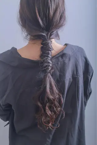 ロング ヘアアレンジ 伊藤 裕貴のヘアスタイル