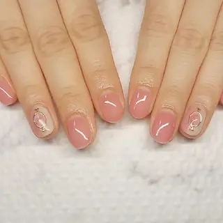 ネイル Lily Roseスタッフ一同のマツエク・マツパデザイン