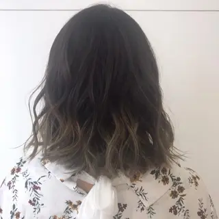 ミディアム カラー WiLL所属・野々村 麻由のヘアスタイル