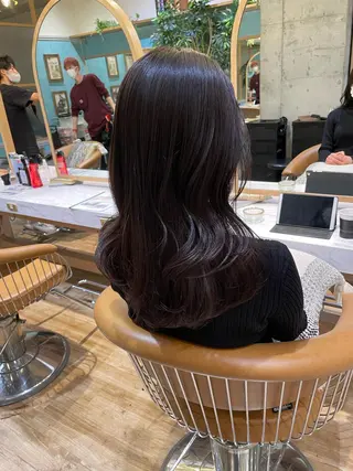 セミロング 山本翔一郎 韓国顔周りレイヤーのヘアスタイル