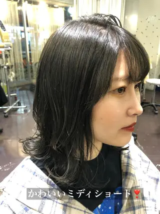 ミディアム 西山 恵太郎のヘアスタイル