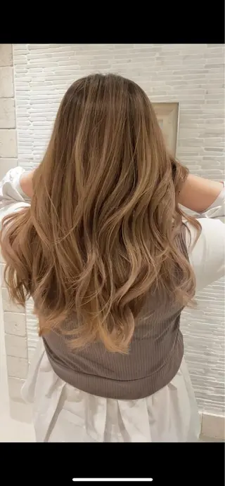 ロング カラー 🟡【美髪専門店】 ✨褒め髪/艶髪🟡のヘアスタイル