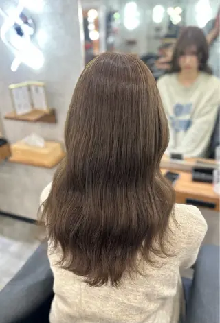 ロング MOURI CHISATOのヘアスタイル