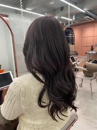 ロング カラー 鶴井 美空のヘアスタイル